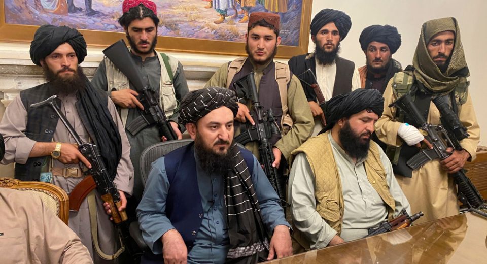 Taliban fighters take control of Afghan presidential palace